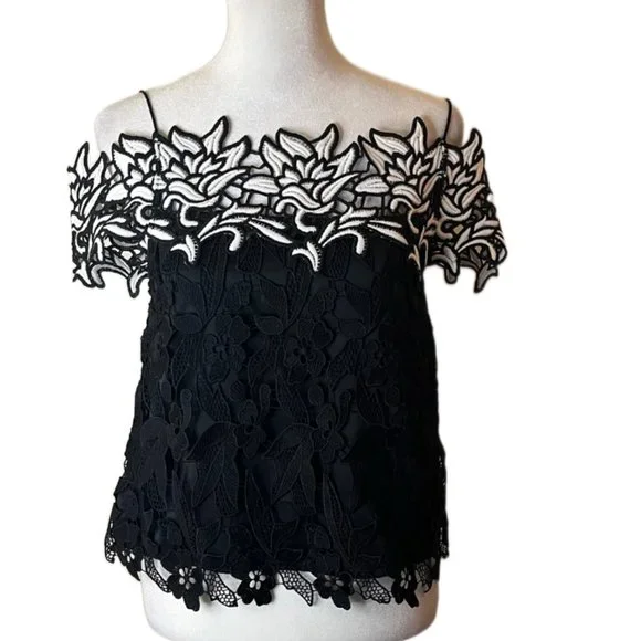Topshop Black & White Floral Lace Cold Shoulder / Spaghetti straps Top Size 2 - Picture 1 of 14